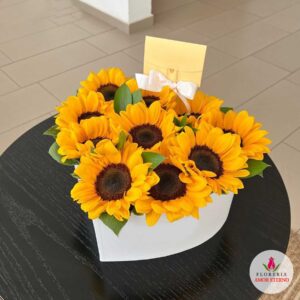 box de girasoles en caja blanca